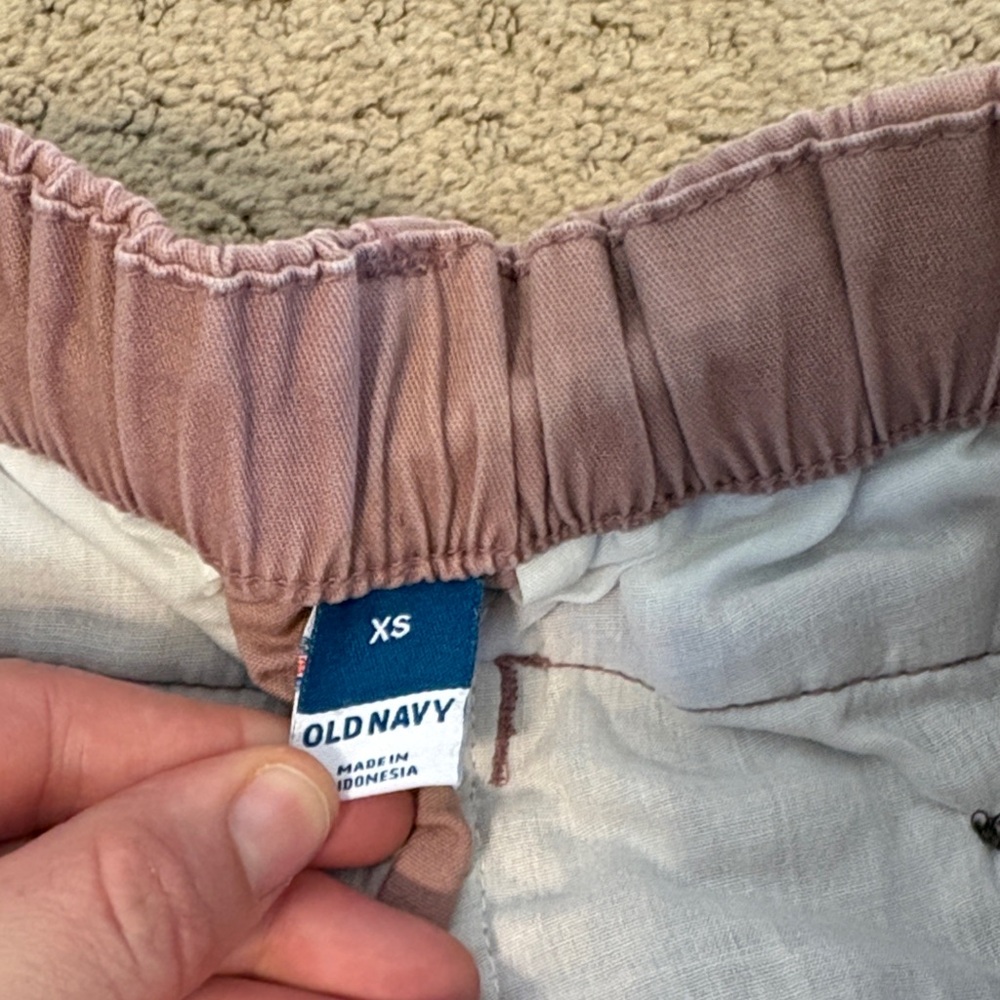Old Navy Dusty Mauve Elastic Waist Pants - Picture 4 of 8